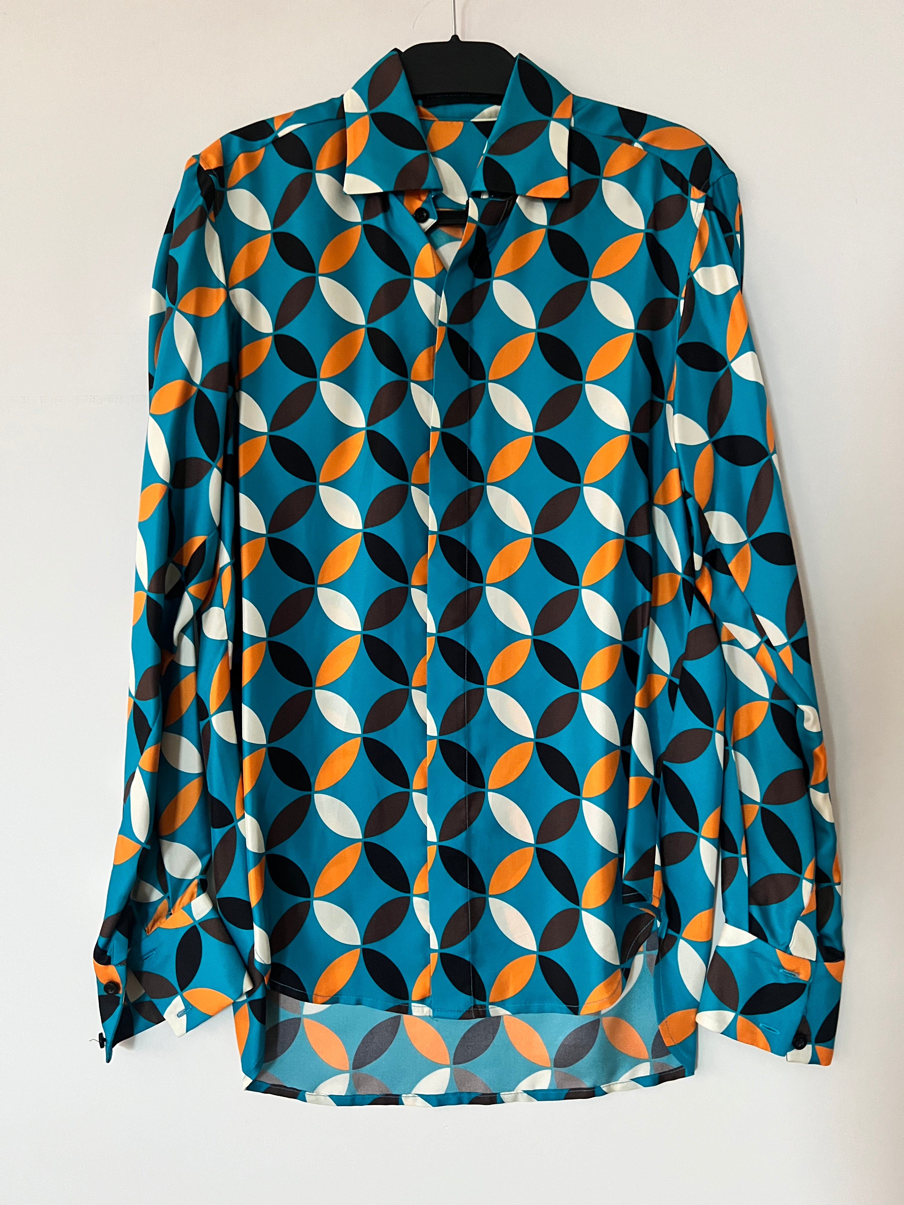 CLAES SILK CHARMEUSE LONG SLEEVE SHIRT - SIGNATURE PRINT